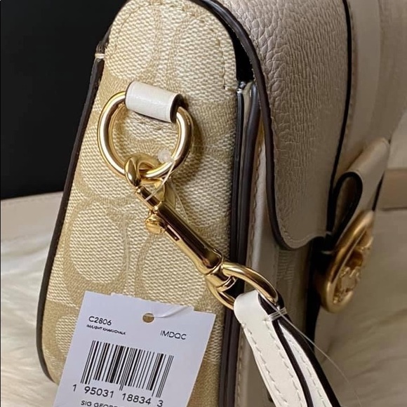 C2806 - Coach Georgie Saddle Bag - Picture 3 of 16